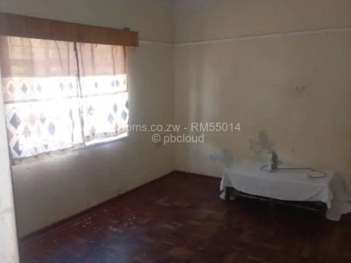 Room to Rent in Hillcrest, Bulawayo