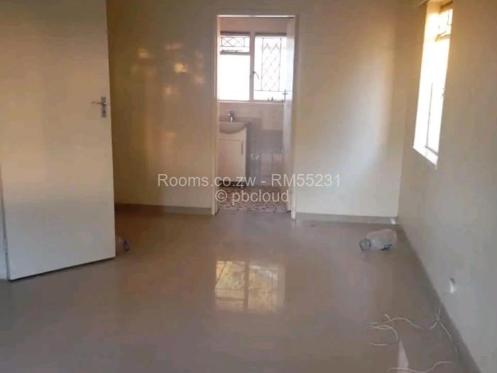 Room to Rent in Rainham, Harare