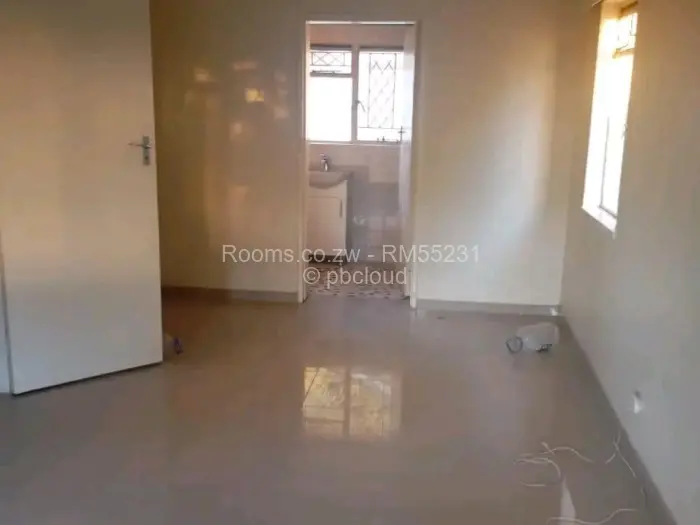 Room to Rent in Rainham, Harare