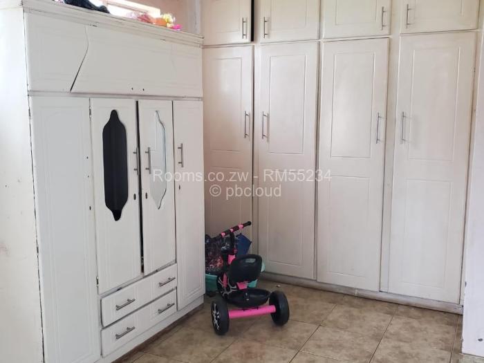 Room to Rent in Madokero Estates, Harare