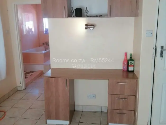 Room to Rent in Madokero Estates, Harare
