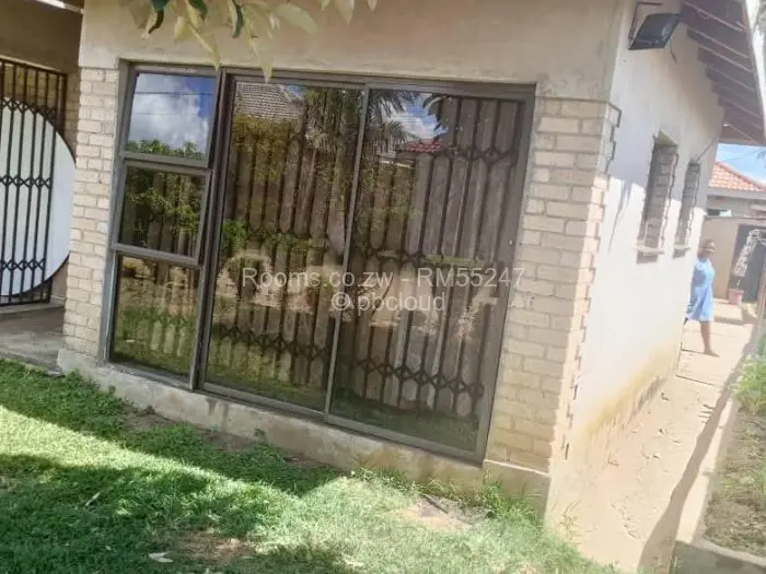 Room to Rent in Madokero Estates, Harare