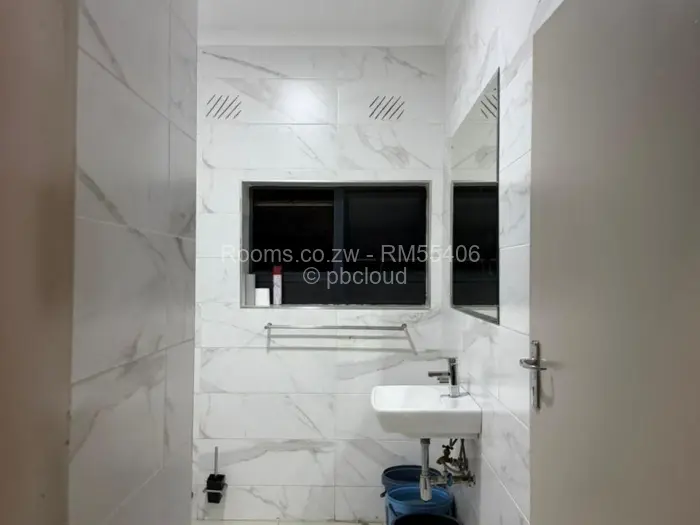 Room to Rent in Madokero Estates, Harare