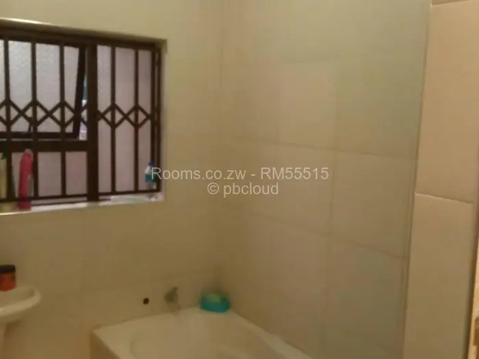 Room to Rent in Madokero Estates, Harare