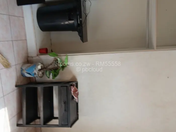 Room to Rent in Matidoda, Harare