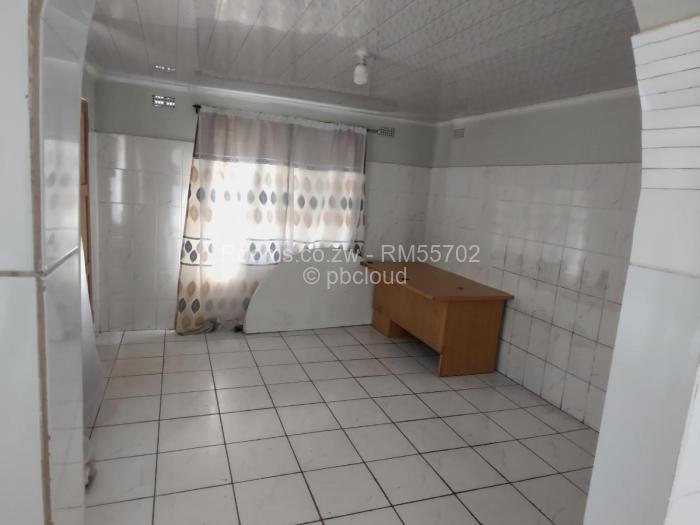 Room to Rent in Monavale, Harare