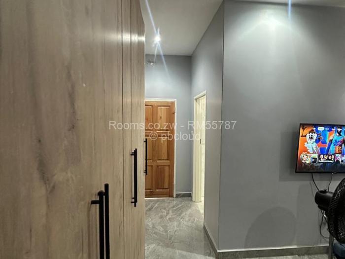 Room to Rent in Arlington, Harare