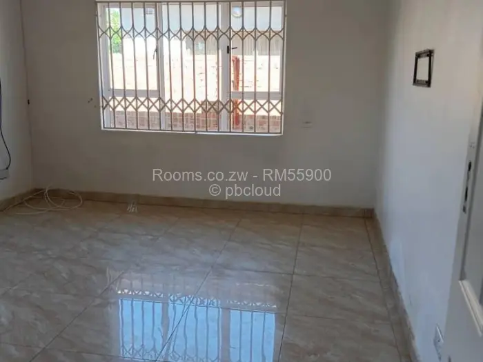 Room to Rent in Madokero Estates, Harare