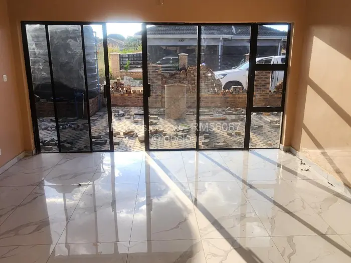 Room to Rent in Dawnview Park, Harare