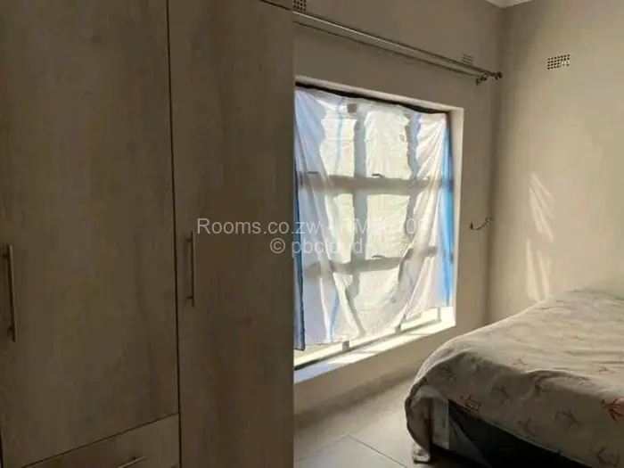 Room to Rent in Madokero Estates, Harare