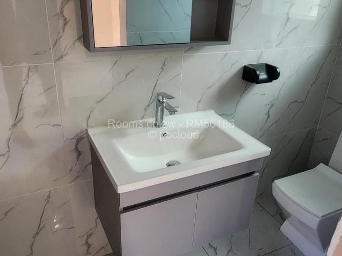 Room to Rent in Dawnview Park, Harare
