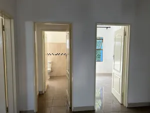 Townhouse/Complex/Cluster to Rent in Newlands
