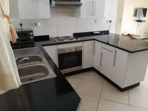 Townhouse/Complex/Cluster to Rent in Belgravia