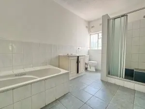 Townhouse/Cluster to Rent in Highlands