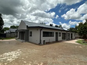 Townhouse/Complex/Cluster to Rent in Mount Pleasant