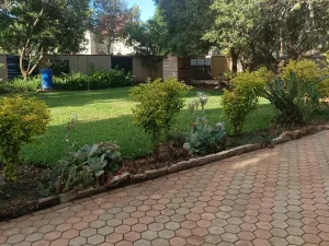 3 Bedroom House to Rent in Borrowdale
