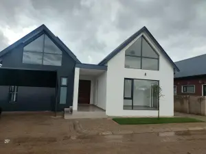 Townhouse/Cluster to Rent in Borrowdale