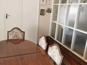 4 Bedroom House to Rent in Alexandra Park