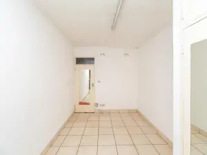 Office to Rent in Chisipite