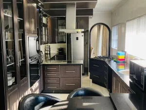 5 Bedroom House to Rent in Chisipite