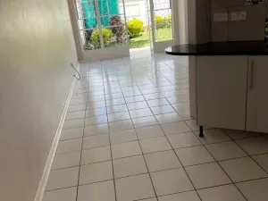 Flat/Apartment to Rent in Avondale