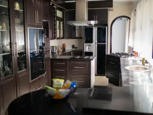 5 Bedroom House to Rent in Chisipite