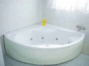 5 Bedroom House to Rent in Chisipite