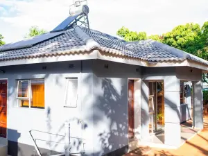 5 Bedroom House to Rent in Chisipite