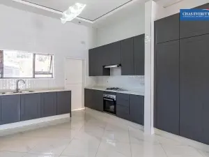 Townhouse/Cluster to Rent in The Grange