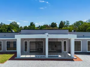 Townhouse/Cluster to Rent in The Grange