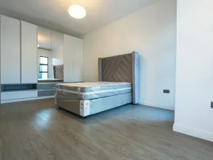 Townhouse/Complex/Cluster to Rent in Borrowdale West