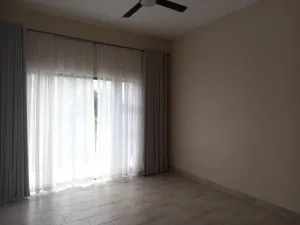 Flat/Apartment to Rent in Borrowdale