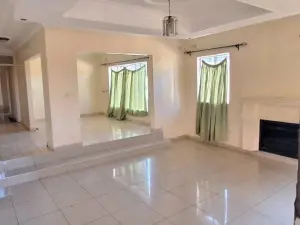 4 Bedroom House to Rent in Waterfalls