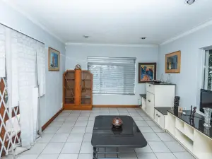3 Bedroom House to Rent in Rolf Valley