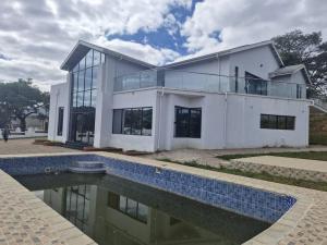 Townhouse/Cluster for Sale