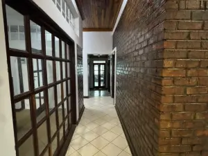 Commercial Property to Rent in Milton Park