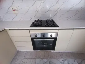 Flat/Apartment to Rent in Avenues