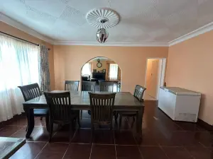 4 Bedroom House to Rent in Mandara