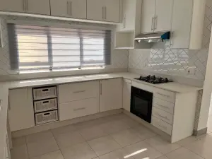 Townhouse/Cluster to Rent in Mandara