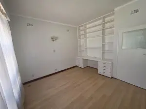 4 Bedroom House to Rent in Alexandra Park