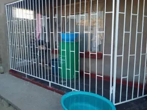 5 Bedroom House to Rent in Manresa