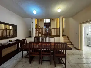 Townhouse/Complex/Cluster to Rent in Quinnington
