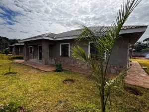 Townhouse/Complex/Cluster to Rent