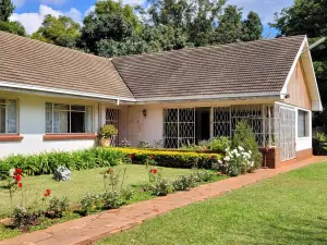 4 Bedroom House to Rent in Mount Pleasant