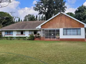 4 Bedroom House to Rent in Mount Pleasant