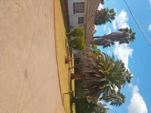 Townhouse/Complex/Cluster to Rent