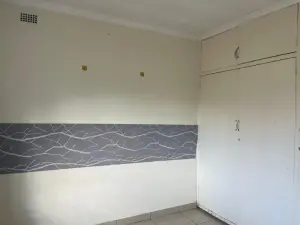 2 Bedroom Cottage/Garden Flat to Rent in Greystone Park