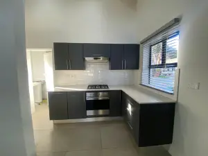 Townhouse/Complex/Cluster to Rent in Kensington