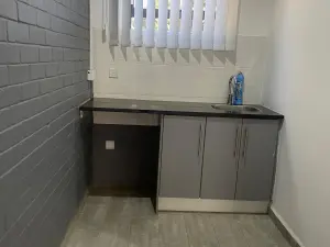 Commercial Property to Rent in Greendale
