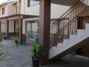 Commercial Property to Rent in Avenues
